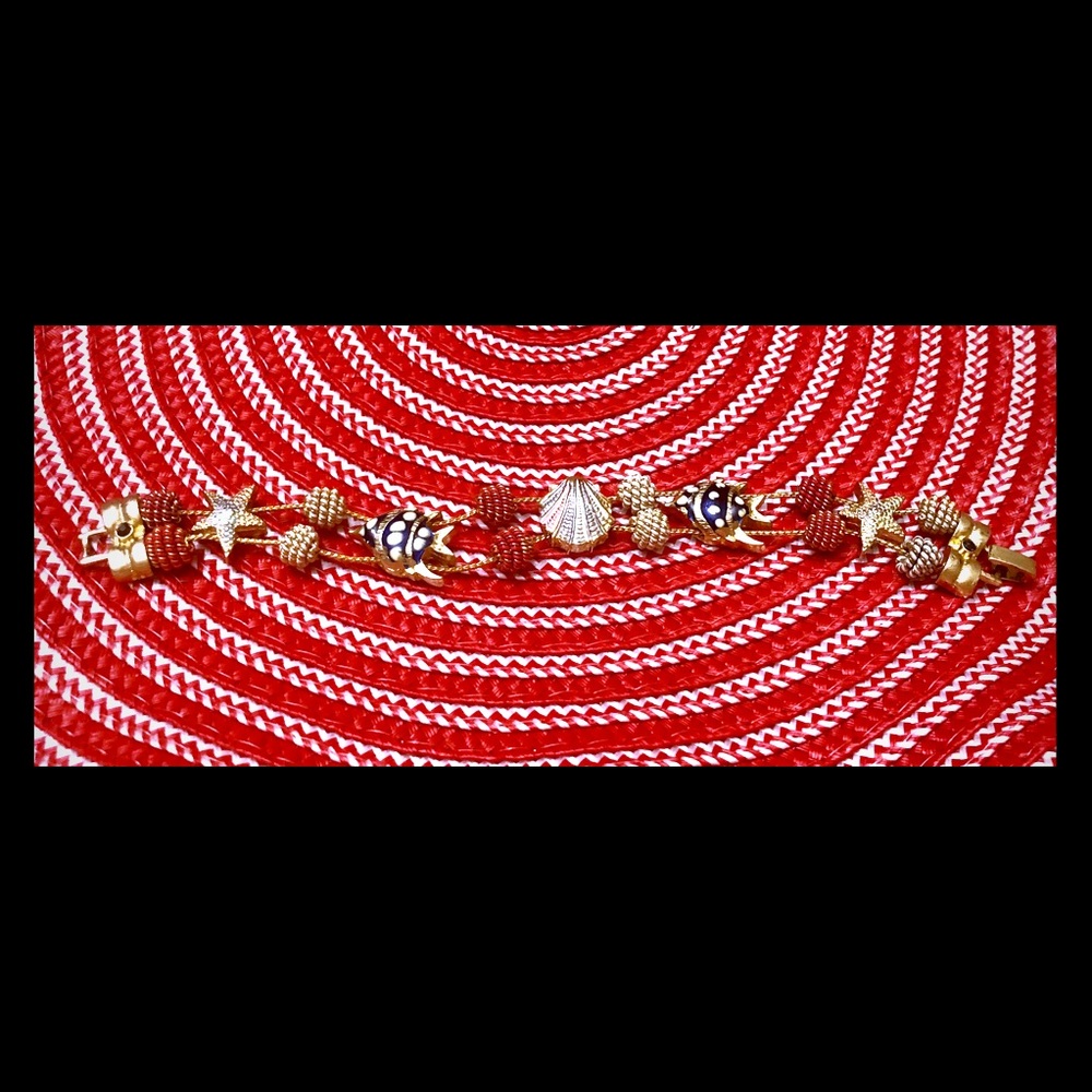 VINTAGE GOLDTONE SLIDE CHARMS BRACELET